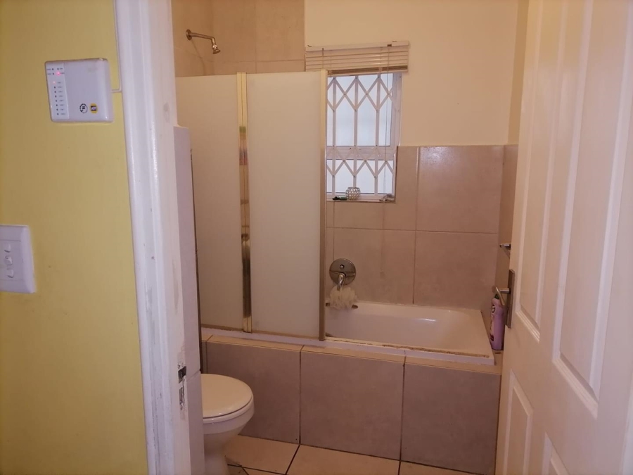 2 Bedroom Property for Sale in Newton Western Cape